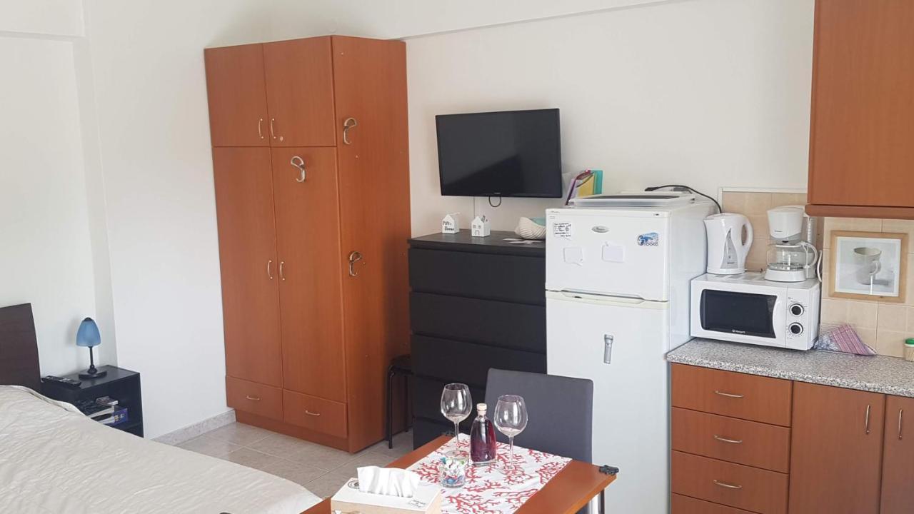 Pipi'S House Apartment นีอา อาร์เตกิ ภายนอก รูปภาพ