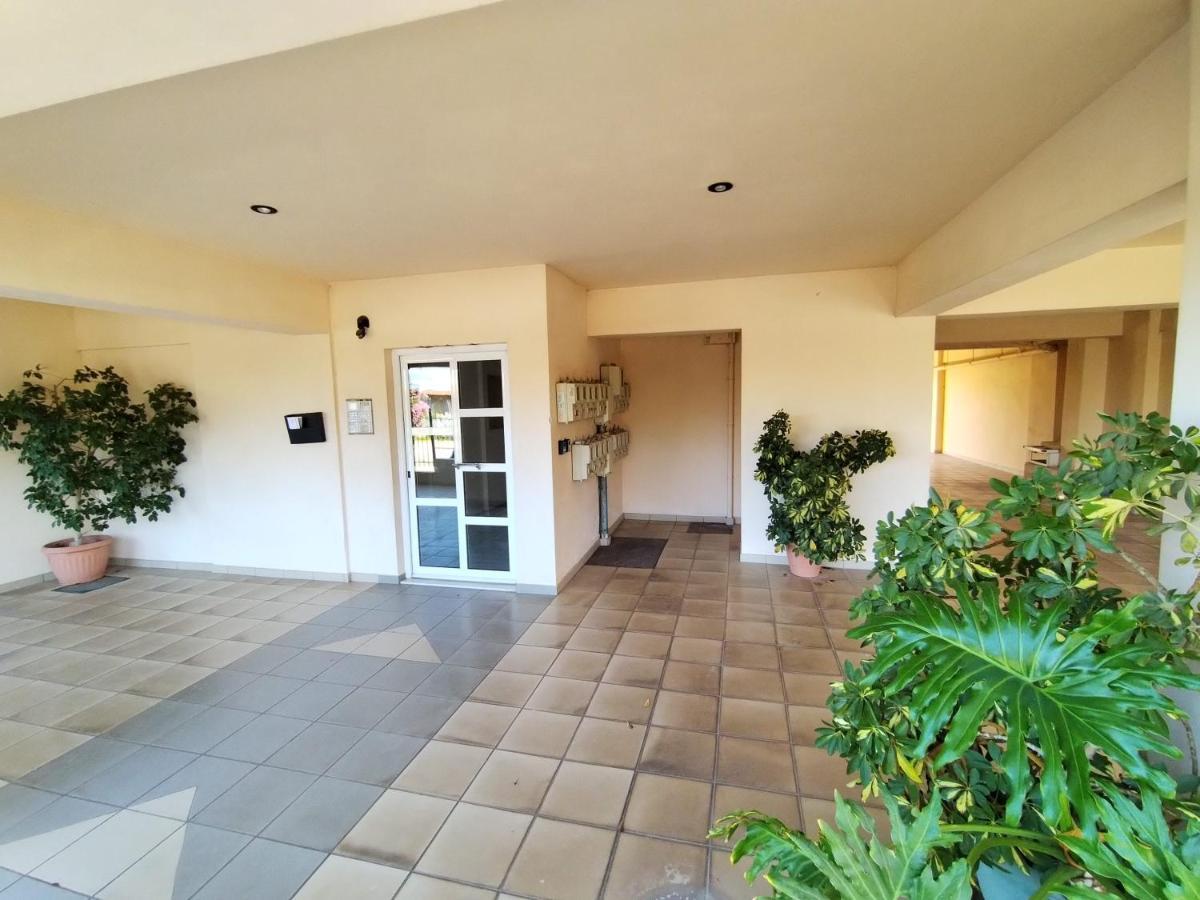 Pipi'S House Apartment นีอา อาร์เตกิ ภายนอก รูปภาพ